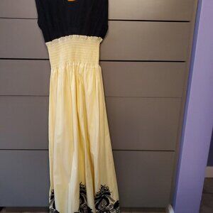 Voom Midi /Maxi Dress Black Top and Yellow with Embroidery Lined Bottom Size Sma